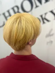 【カット＋ダブルカラーコース】カット＋ブリーチ＋カラー＋シャンプー＋顔剃り＋セット