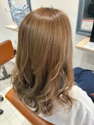 人気Ｎｏ．3✨️明るい白髪染め 髪質改善カラー＋トリートメント