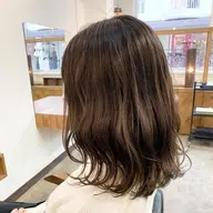 カット＋インナーブリーチカラー＋活性ケラチントリートメント9ステップ