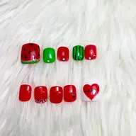 🦶フットネイル🦶持ち込みOK✨付け放題ネイル