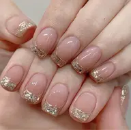 ハンドガラス／ミラーのフレンチネイル🎀