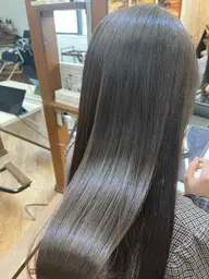 リタッチカラー（ファッションカラー） ※モデル様募集‼️(新規様限定価格✨)🔥補修トリートメント付き🔥