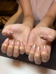 ラメグラデーション🩵💙ベースカラー込みは+550円🫧