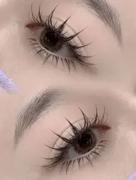 大人気のワンホンマツエク上〜少女漫画デザイン100本まで¥4980