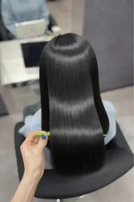 【全員】💧 髪質改善ULTOWA内部補修で潤いと艶UP¥7,000