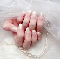 《オフ無し》フレンチネイル