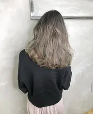 ☆外国人風☆グラデーションカラー【半頭ケアブリーチ+カラー】＋バイカルテTR