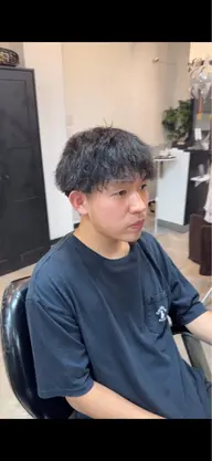 25歳まで限定！カット➕パーマ➕顔そり➕シャンプー➕セット