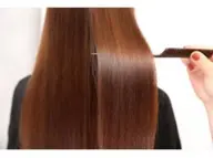 【NEW髪質改善】美髪　柔らかな質感・自然なストレート《酸性ストレート》¥19,000