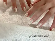 韓国エモいラメ敷き詰めトレンドネイル