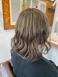 【U25限定】根元リタッチ【ブリーチ】➕オンカラー🩵✨