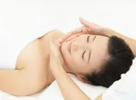 【スペシャルフェイシャル】トーンUP+潤い+引き締めフェイシャル+ドライヘッドスパ