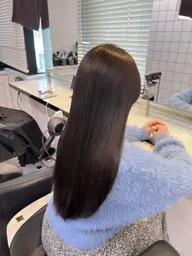 【究極の艶髪🏹】✨️似合わせカット➕縮毛矯正🫧