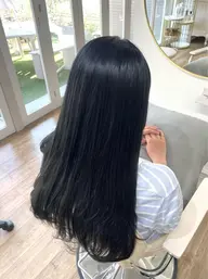 〖オススメはこれ❣️〗𓊆前髪カット✂️➕ダメージ84%カットイルミナカラー🩶𓊇前処理トリートメント付き🫧