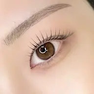 ラッシュリフトorパリジェンヌラッシュリフト