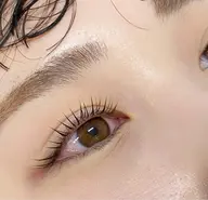 話題のロット式まつげパーマ　<上のみ>【トリートメント付きエクステオフ無料付き】