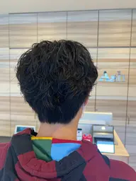 「ゆるっとふわっと無造作に決まる！🕶✨️」カット✂️+シャドウパーマ🌕