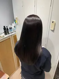 🍀美髪矯正のみ🍀薬剤特許技術による硬くならず柔らかい仕上がりの縮毛矯正✨