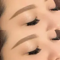 美眉アイブロウWAXスタイリング