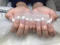 フレンチネイル(オフィスネイル大人気)