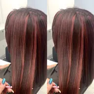 《🔅ケアブリーチ使用🔅》『個性的なデザインがしたい方』ハイライトカラー（ホイル10枚）➕全体カット➕トリートメント