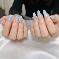 🉐チップ長さ出し10本⭐️デザイン6本まで&パーツつけ放題🎀初回オフ無料