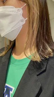 イヤリングカラー［ブリーチ込み］➕艶髪トリートメント😻✨トレンドカラー×イヤリング 【渋谷/原宿/表参道】