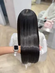 【✨️期間限定価格✨️】艶感ワンカラー＋保湿トリートメント