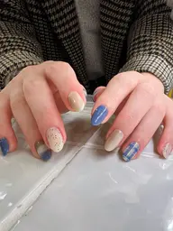 【初回限定♡1日2名】通常¥7500→¥7000♡持ち込みOK90分アート（オフ込）