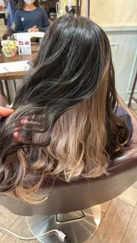 カット＋透明感カラー＋インナーカラー💫