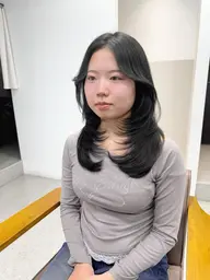 『女性人気No.2⭐️毎日の朝が楽になる⭐️トレンド抜け感カット➕艶髪トリートメント