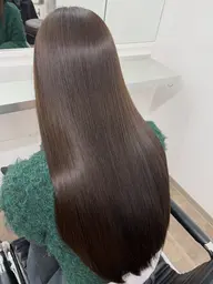 🌼 縮毛矯正 + トリートメント 🌼