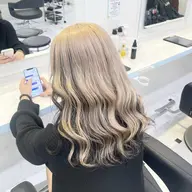 🤍学生必見🤍ケアブリーチカラー（ハイライトorインナーカラー）➕集中トリートメント➕炭酸スパ