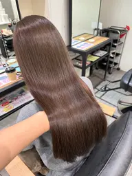 艶カラー+美潤トリートメント🪞✨