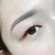 美眉スタイリングアイブロウWAX＋パリジェンヌラッシュリフト￥9000（2回目＋500円）