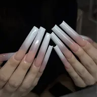 《オフあり》🧸チップスカルプ長さだし　フレンチorカラーグラデーションコース🌟