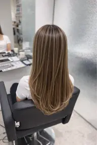 🩶ハイライトカラー🩶白髪隠しにもなる髪に動きがでるデザインカラー🥣💞