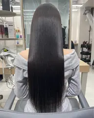 平日限定 ✨最高級髪質改善ULTOWトリートメント＆りんご幹細胞 極上ヘッドスパ付き😊素敵な美髪お任せください✨