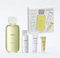 超音波小顔エステに2ヶ月分のふき取り用化粧水と1週間分の保護化粧水+乳液+クリームのファーストセット‼️