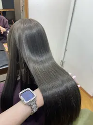 【🌧️梅雨に向けて艶髪へ🌧️】似合わせカット+縮毛矯正+美髪5stepトリートメント