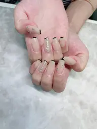 【6月までの限定】アート4本※2色までカラーOK☆持込は事前に画像を送って下さい☆