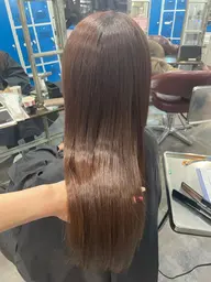 大人気A ujuaトリートメント　6600円