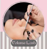 ボリュームラッシュ 100束​〜​ 🧁🤍