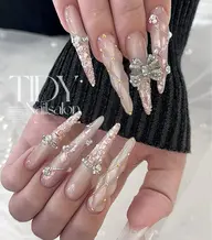 税込7,000円~(から)🩶スカルプ/長さ出し【持ち込みデザイン】(ケア込,アート別)※デザイン料金お問い合わせ下さい