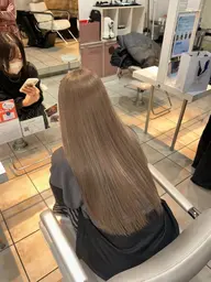 【🩷ྀི垢抜けNo.1🩷ྀི】ミルクティーカラー×ツヤトリートメント¥2640  柔らか透明感で雰囲気UP⬆️