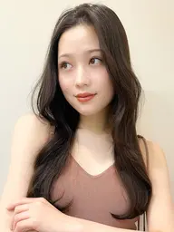 🔥【ほぼ半額!!今月限定クーポン】🔥小顔似合わせカット+トリートメント