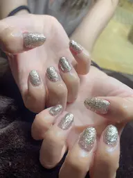 シンプルだけど、シンプルだから可愛い(๑♡∀♡๑)🫶王道ネイル♥️