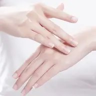 基本のネイルケア