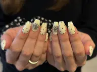 4月平日来店限定⭐️お任せ.持ち込みデザイン一律¥8370💎(オフなし)⭐️