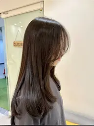 【モデル募集】リタッチカラー¥1000✨根元のみ自然に馴染ませます・根元2​〜​3cmまで・明るさ変更なし